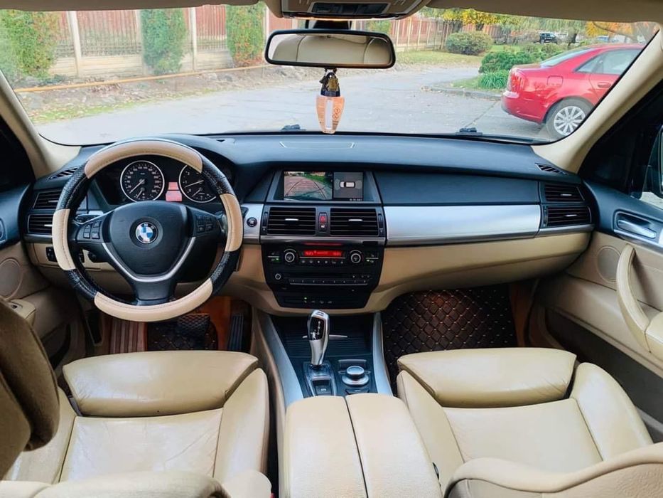 Bmw x5 pachet M 4.8i