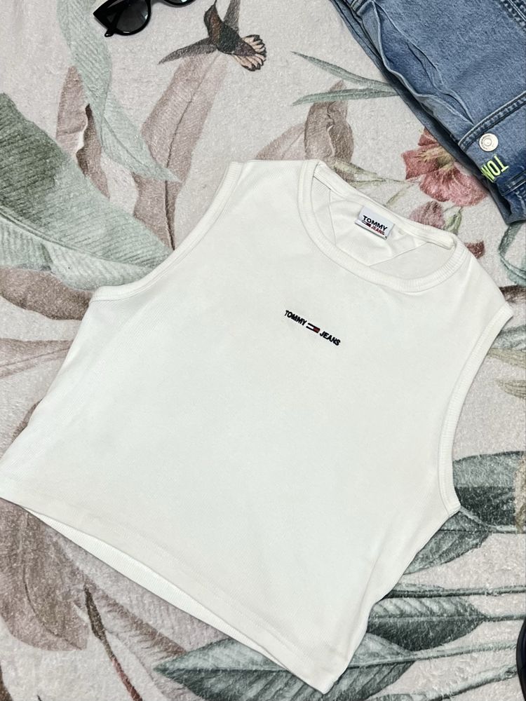 Разпродажба на маркови тенисли Calvin Klein, Tommy