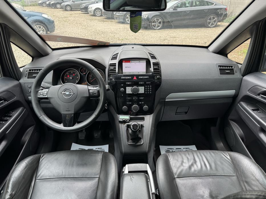 Opel Zafira / 2011 / 1.7 diesel 125 CP / Euro 5 / 7 Locuri / RATE