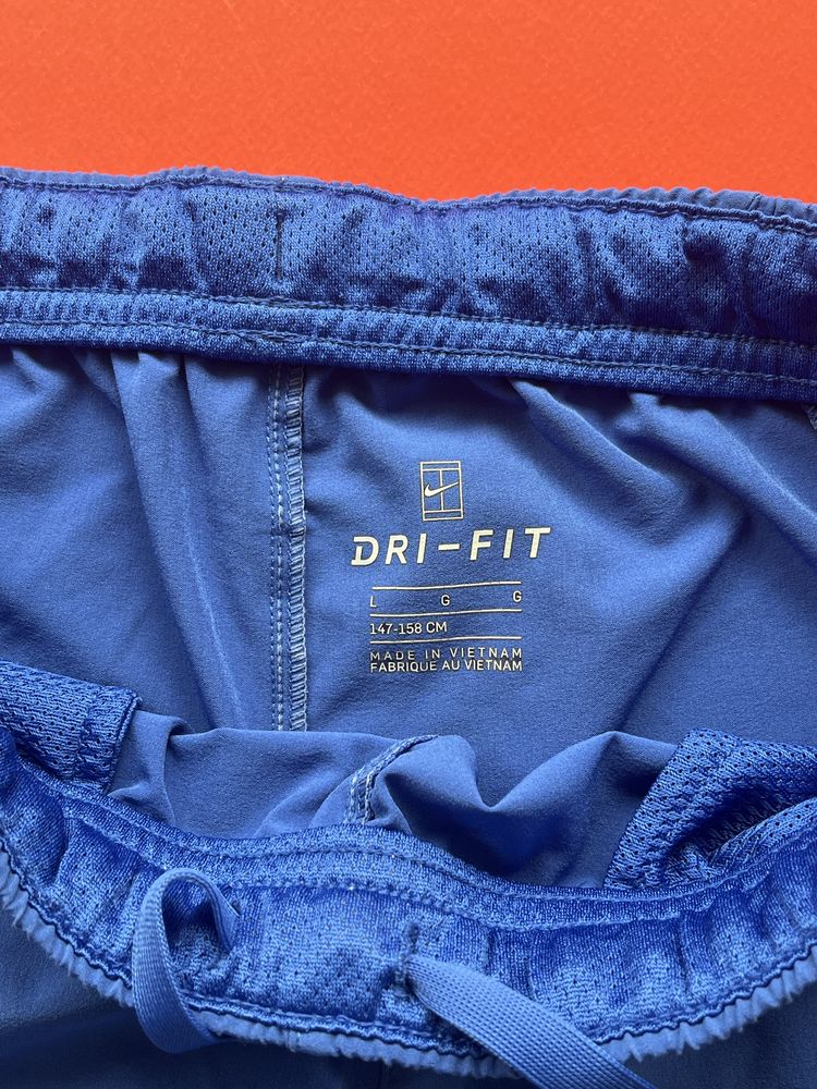 NIKE Dri-Fit Court - Тенис модел младежки Л размер / Оригинал