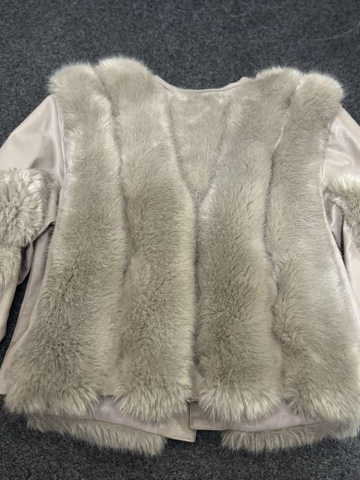 Кожаная шуба. Качество хорошая.