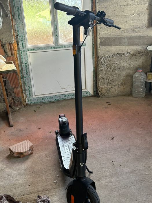 Vând trotineta KQi1 Pro aproape noua
