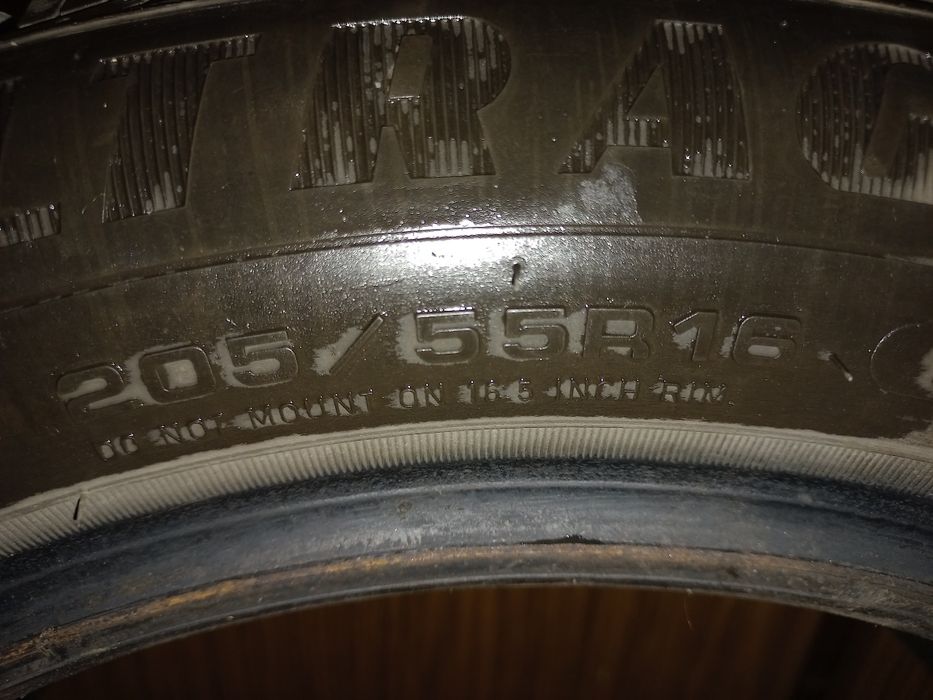 Зимни гуми Goodyear 205/55/16