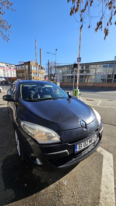 Vând Renault Megane 3   1,9 dci