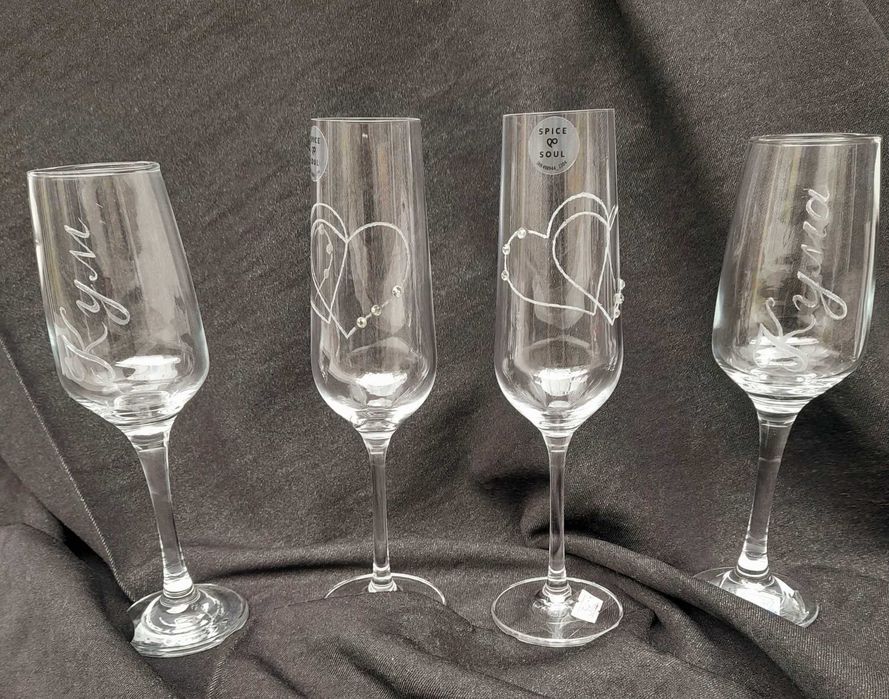 Чаши с ръчно гравиране