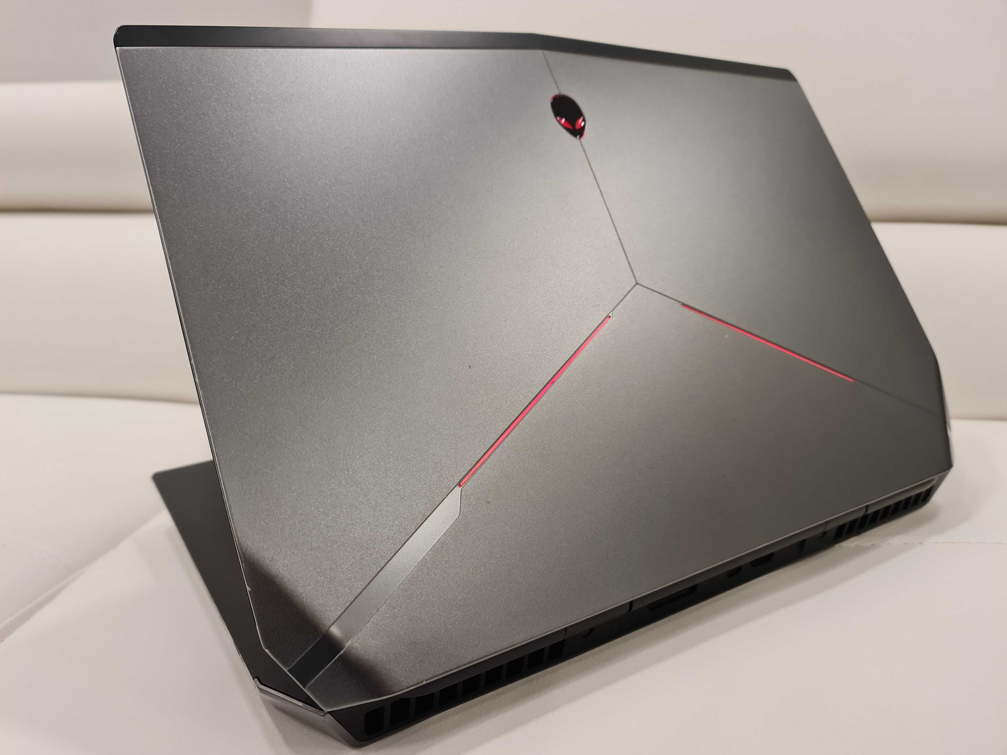 Laptop gaming alienware 16" 4K ,intel core i7 ,video 6 GB, ram 16 gb