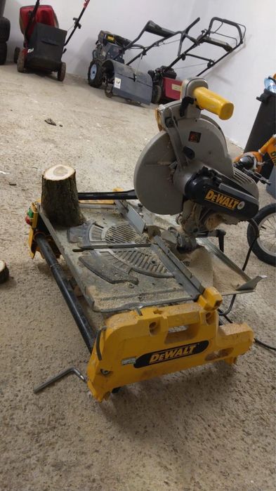 Circular Dewalt 743N 110v cu transformator 3300va