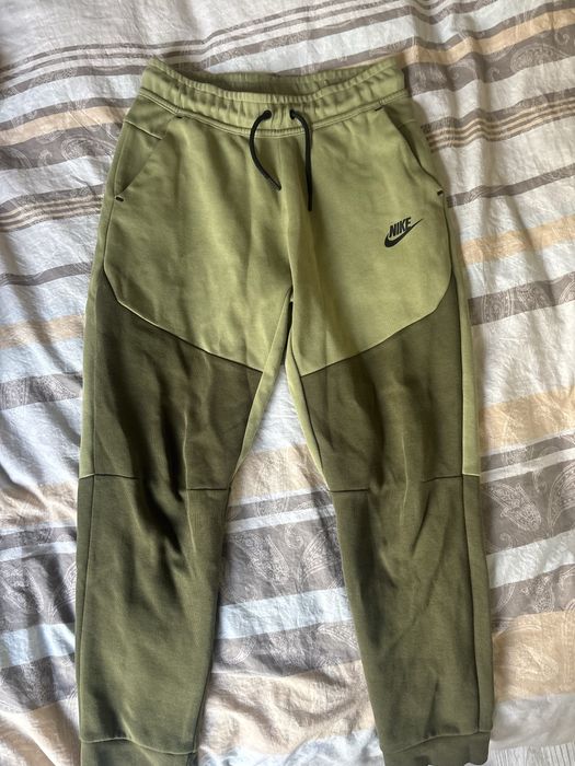 Оригинален детски екип Nike tech flace