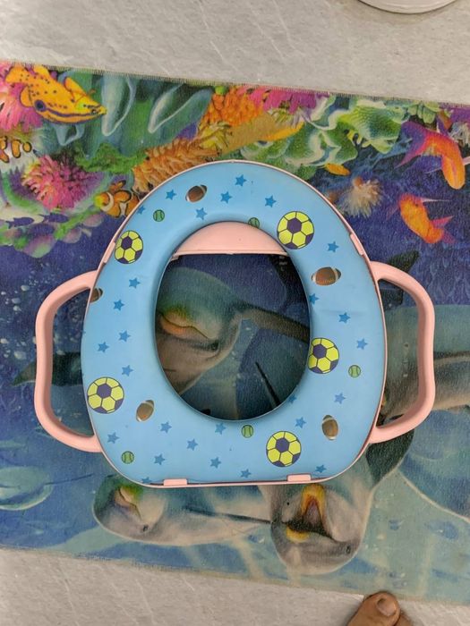 Отдам бесплатно нуждающим горшки