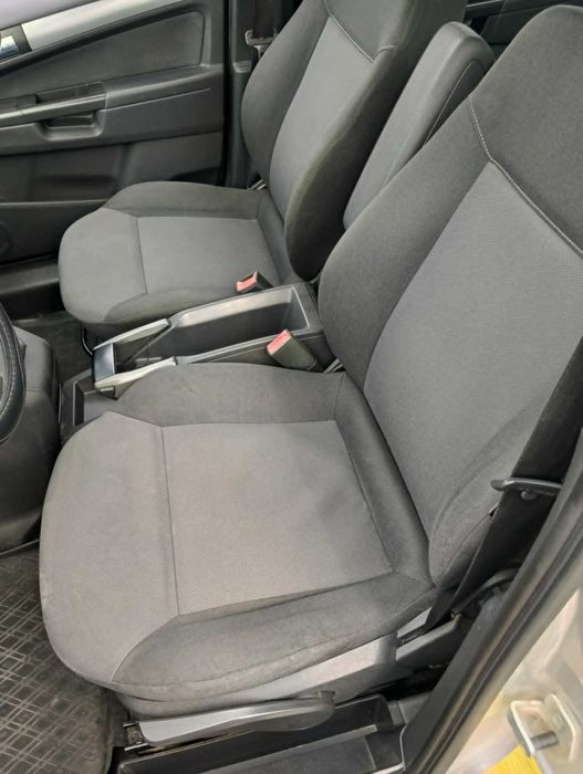 Опел Зафира, 1.6, бензин-метан/заводско/, 2008г., 94кс, 7 места,