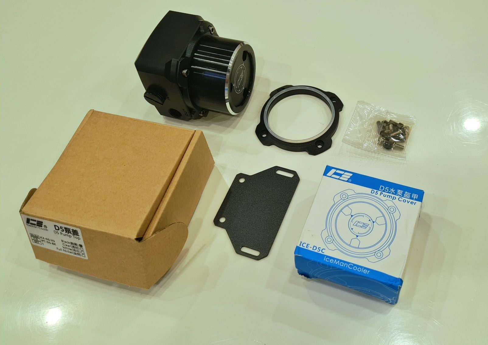 Вентилатори (ThermalTake, Arctic), капак за D5 помпa IceMan