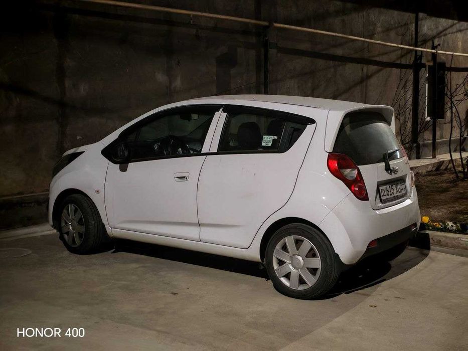 Продаю свою машину СПАРК