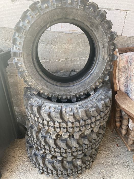 Vand set 4 cauciucuri symex noi