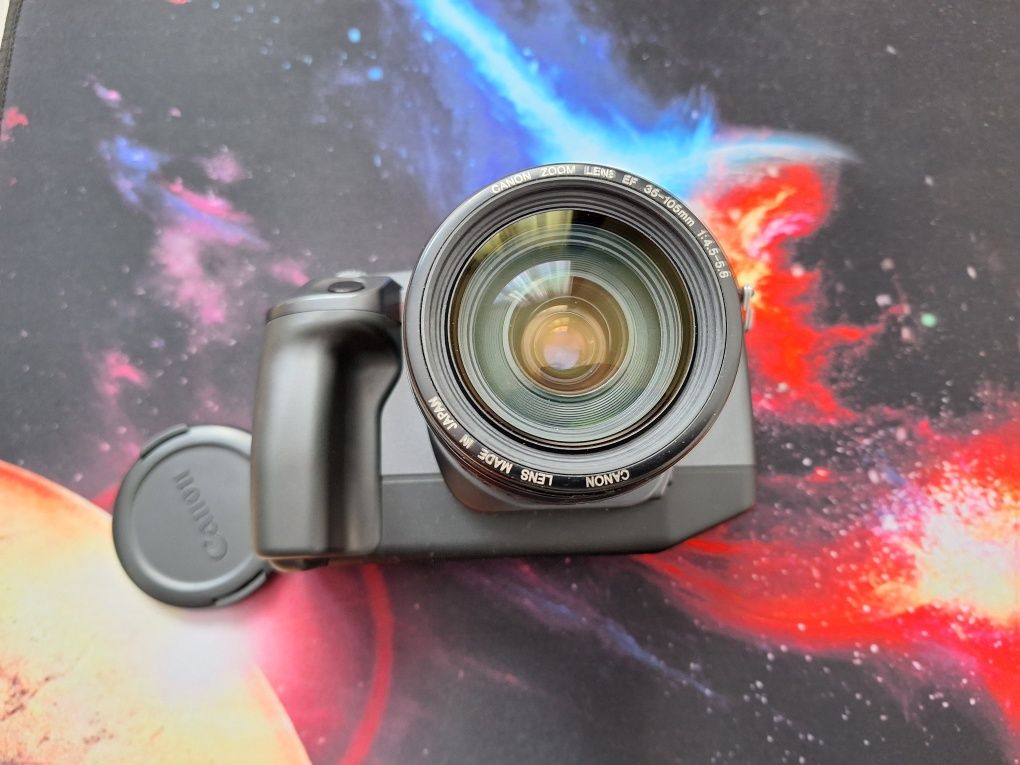 Aparat foto film Canon EOS 600 + Canon 35-105mm