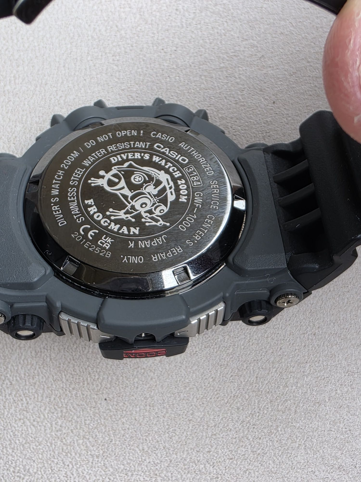 Casio   FROGMAN GW-1000+Casio G-shock Frogman GWF-T1030E-9 B