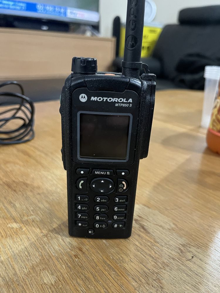 Професионална цифрова радиостанция Motorola
