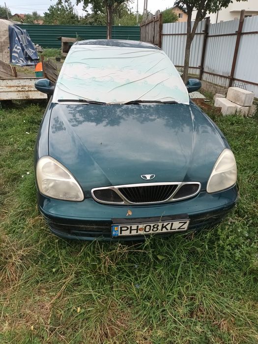 Auto  daewoo nubira 2