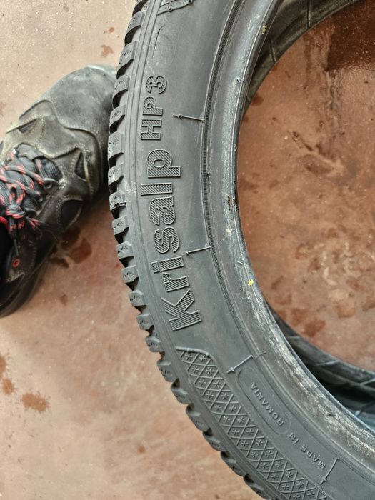 Гуми 195/45/16 дот19