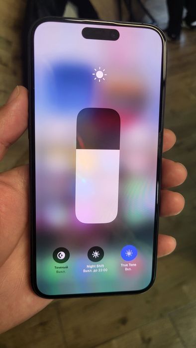 Продам iPhone 15 Pro Max 256GB Black Titanium.