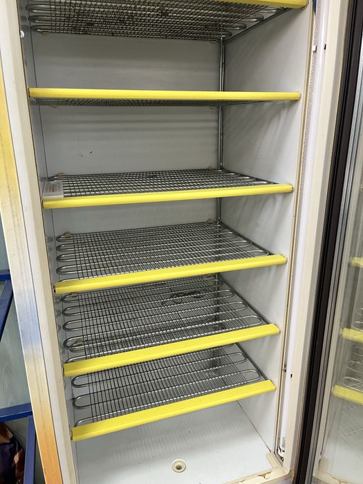 Продавам оборудване на магазин