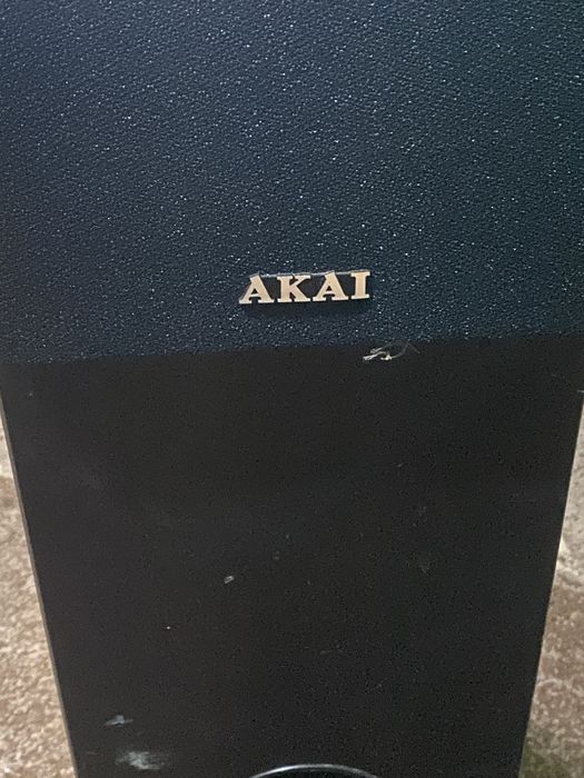 Boxa  akai. 200w