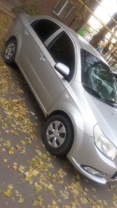 Chevrolet nexia 3 SHOSHILINCH sotiladi nasiya(variant)ga ham beriladi