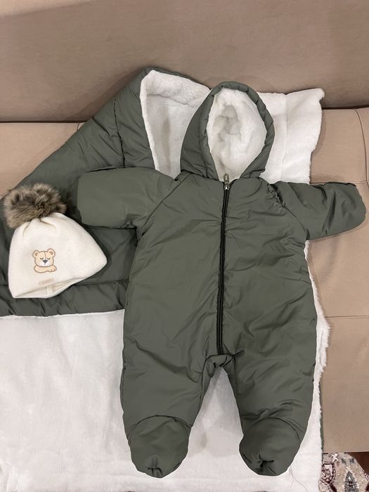 Продам детский зимний конверт и комбез на выписку