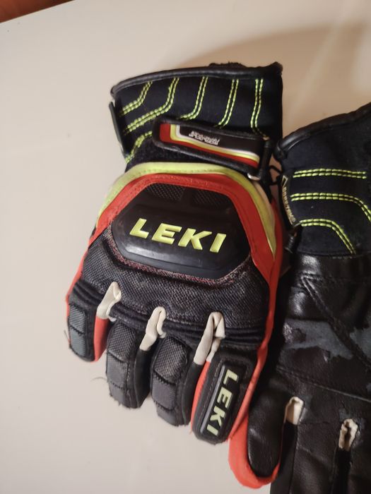 Leki ски ръкавици детски състезателни и мъжки скандинавско ходене
