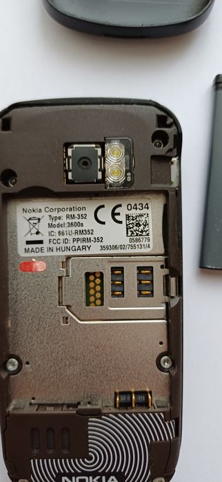 Nokia 3600s cu incarcator