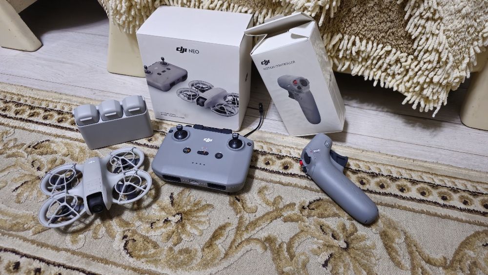 Продам dji neo Combo