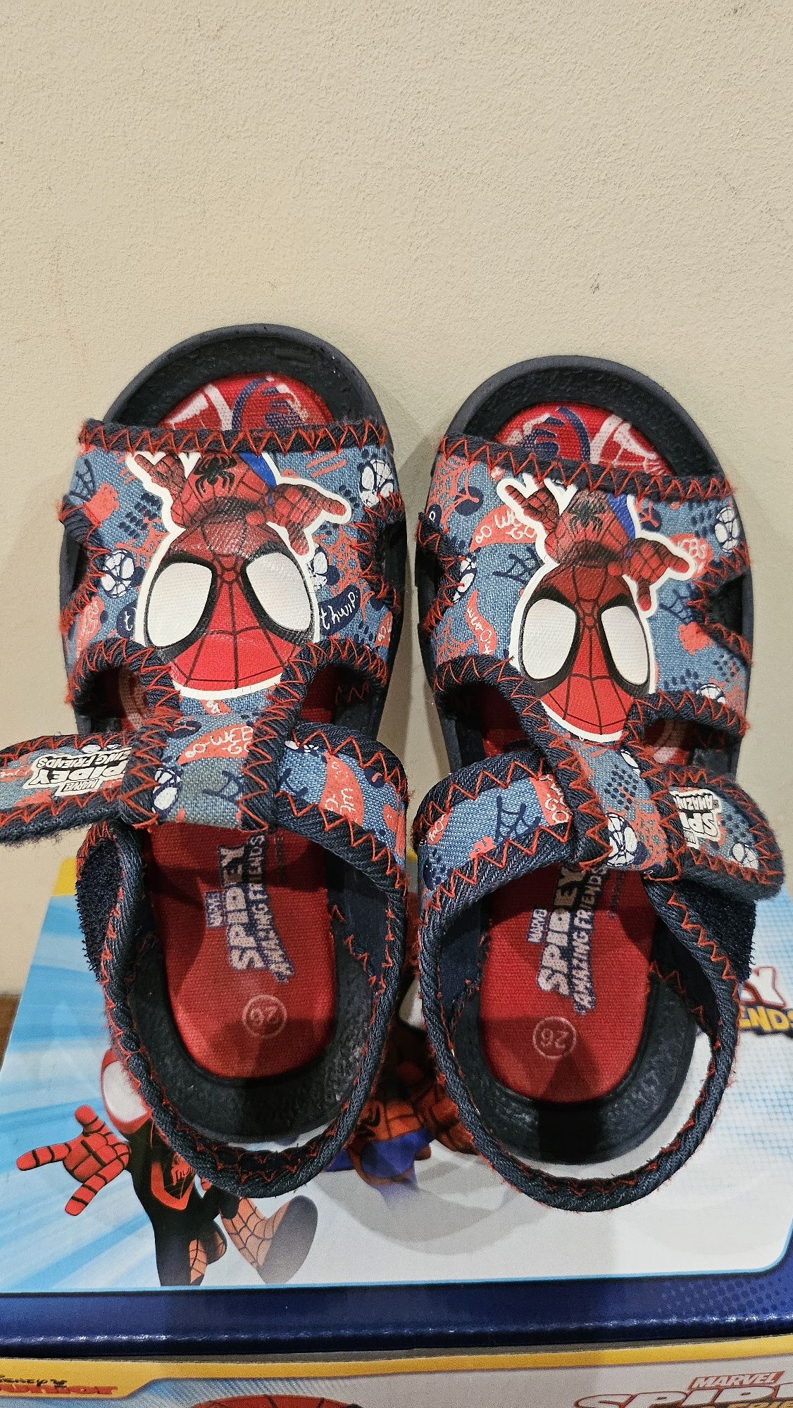 Детски сандали Spiderman и H&M