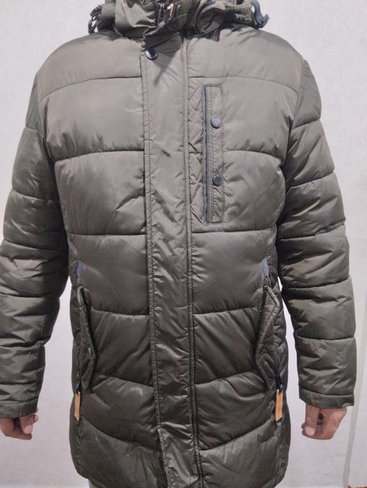 Продам зимнюю куртку