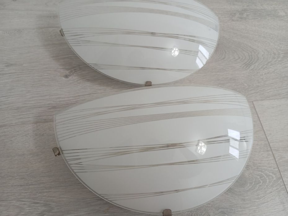 Продам на стеные бра светильник