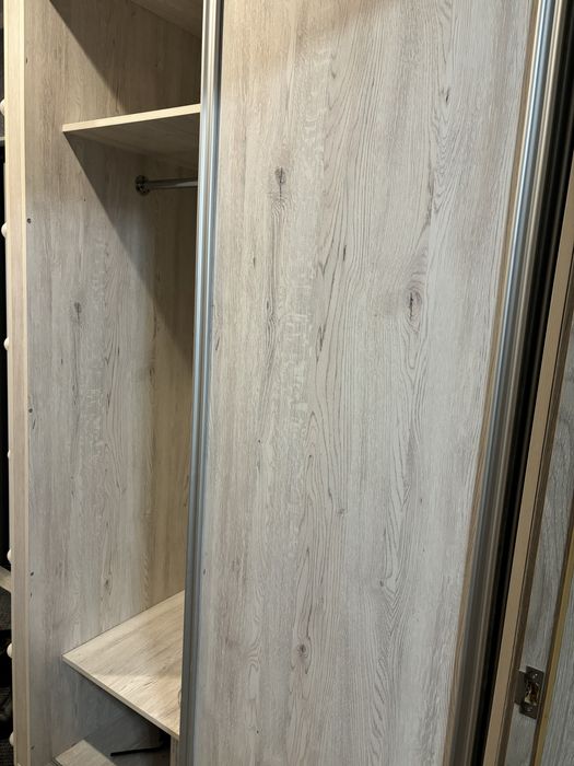 шкаф и полка в прихожую