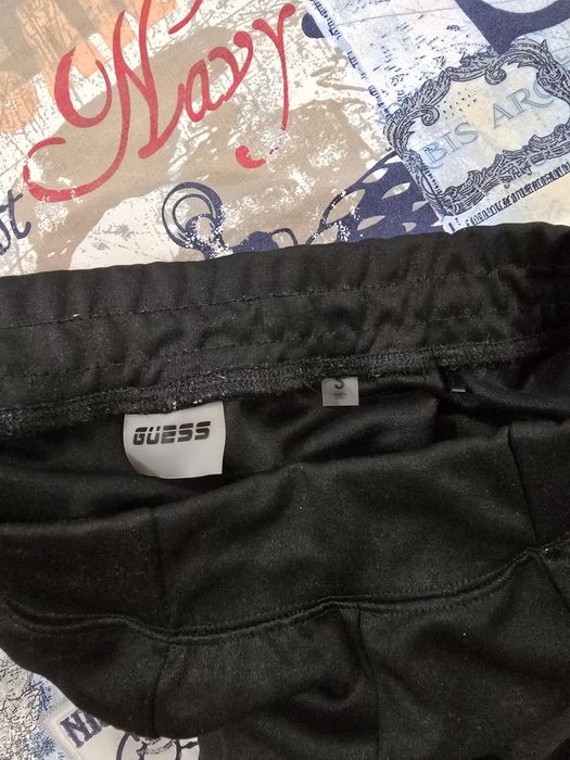 Guess панталон..