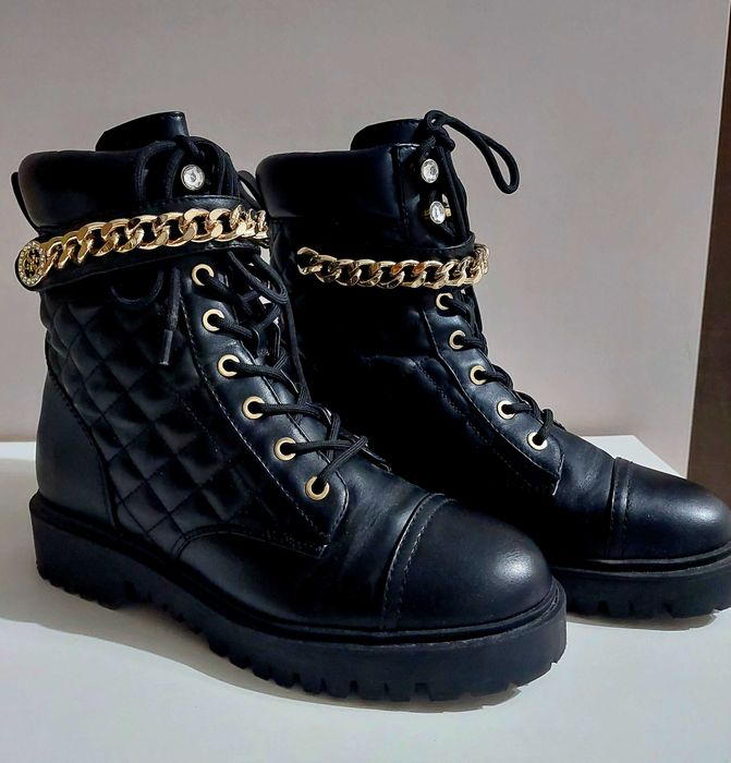 Дамски боти Guess