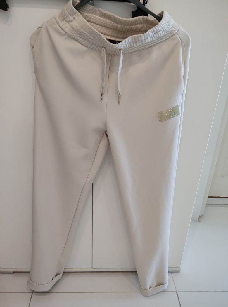 Armani спортен костюм