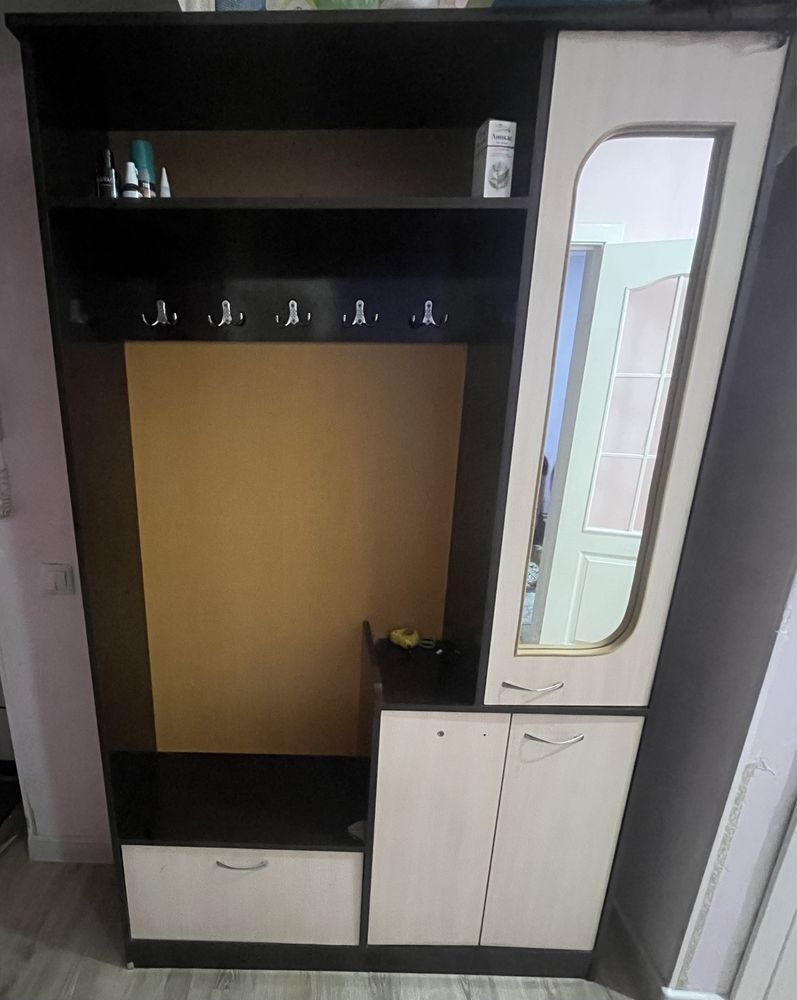 Продам  прихожку б/у