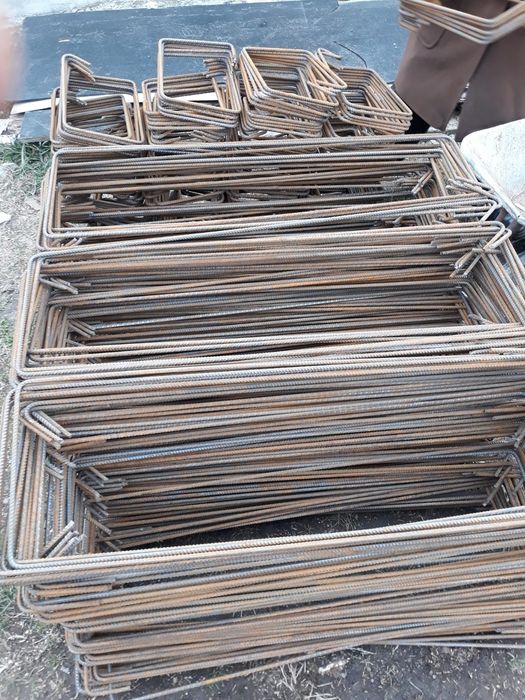 Etrieri din fier beton