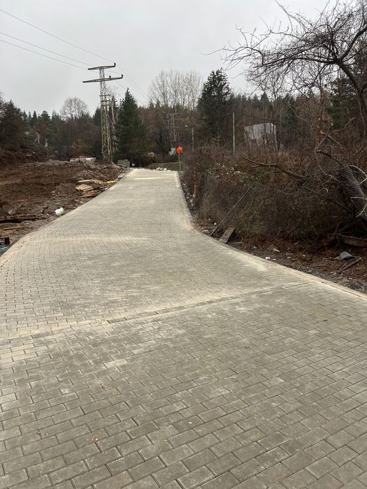 Редене на паваж,тротоарни плочи и бордюри