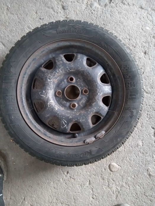 Vând anvelope iarnă