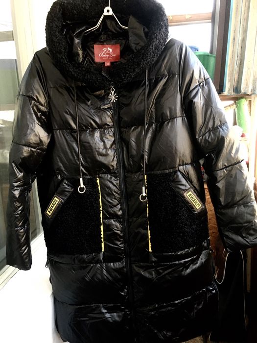 Товары для женщин . Зимняя одежда 52 размер