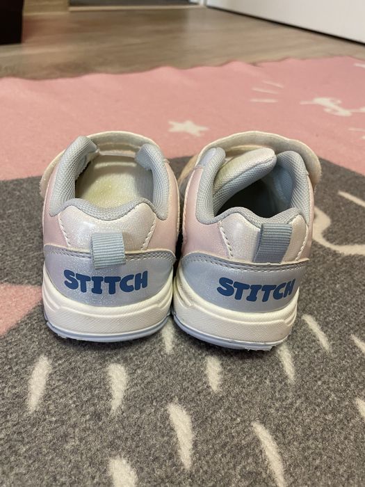 Adidasi Stitch interior 15cm