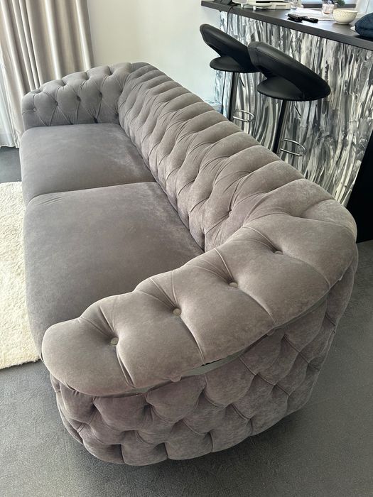 Canapea chesterfield , 3  locuri