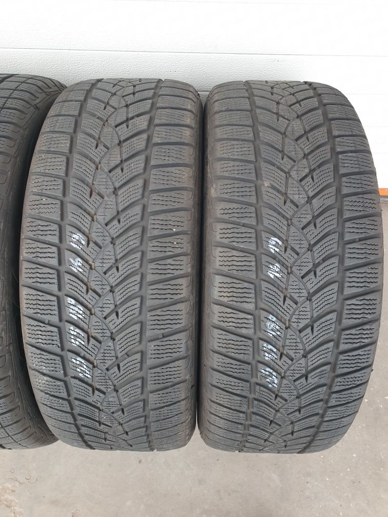 Зимни гуми 4 броя GOODYEAR UltraGrip 225 55 R18 дот 1619