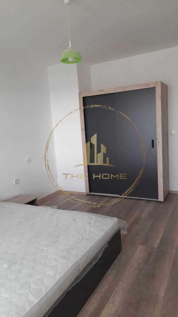 Дава се под наем Тристаен апартамент в Варна, Възраждане 4 - 90 кв.м за 450 € - Снимка #5