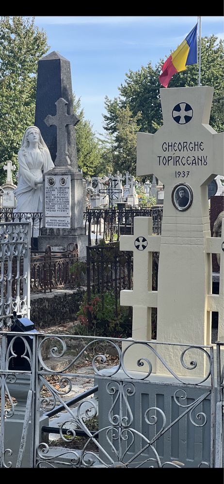 Loc de veci cimitir Eternitatea Iasi