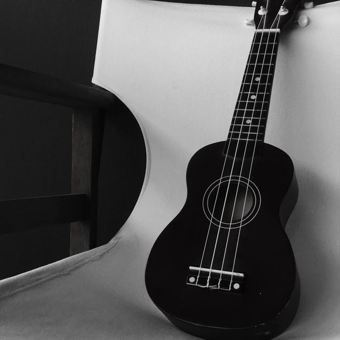 Укулеле сопрано с полным комплектом для начинающих