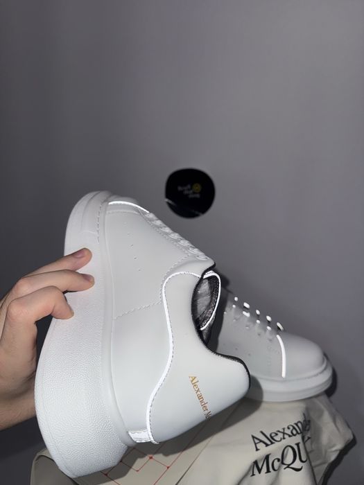 Adidasi alexander mcqueen albi mariemea 40 Premium