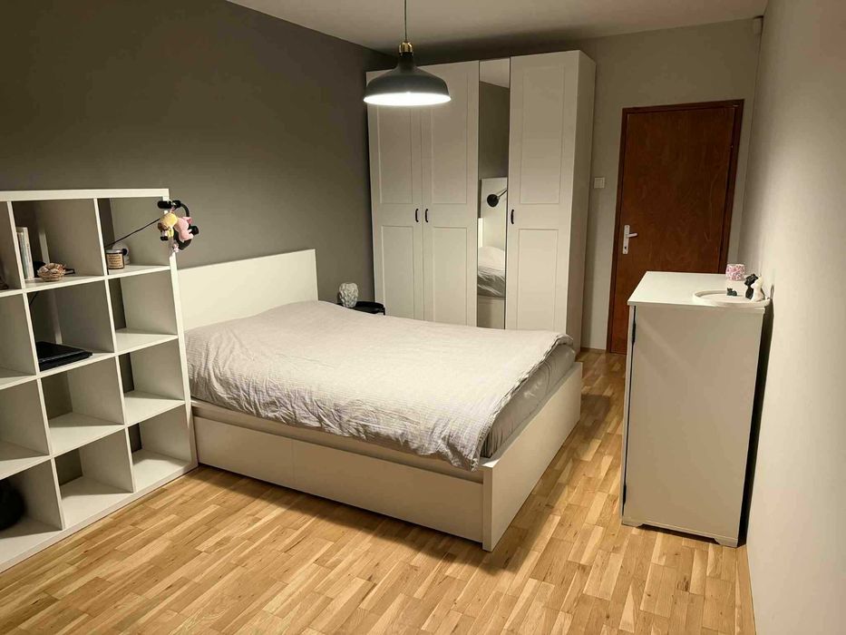 Прекрасен тристаен тухлен, обзаведен с гараж - Медицинска академия